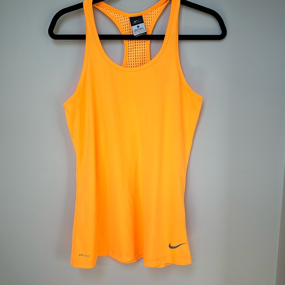 Nike dry fit tank